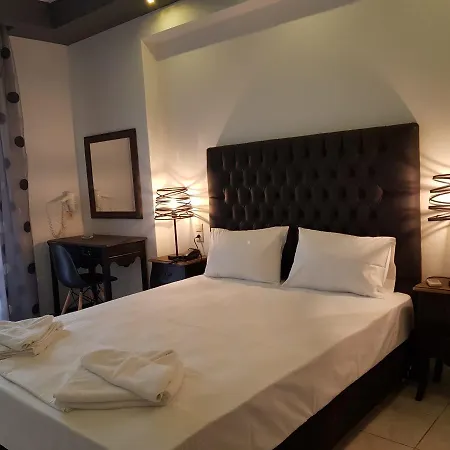 Artemision Hotel 3*